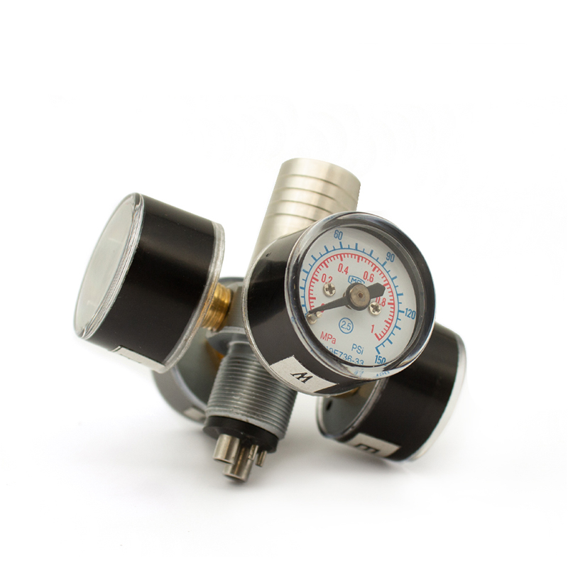Bader Multi 4-Way Hose Pressure Gauge