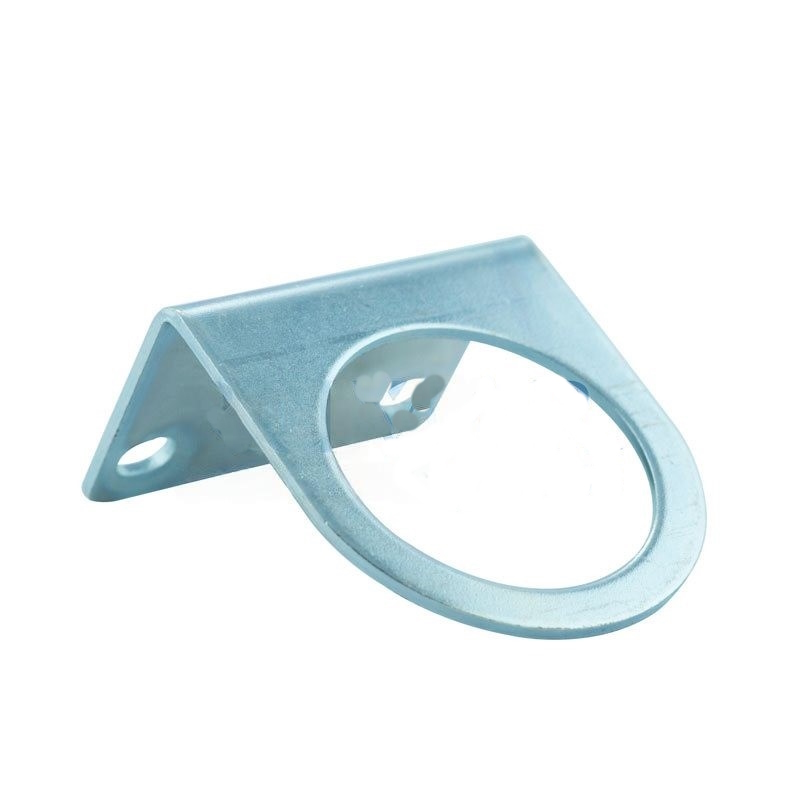 Bracket-support pressure regulator for distilled water tanks
