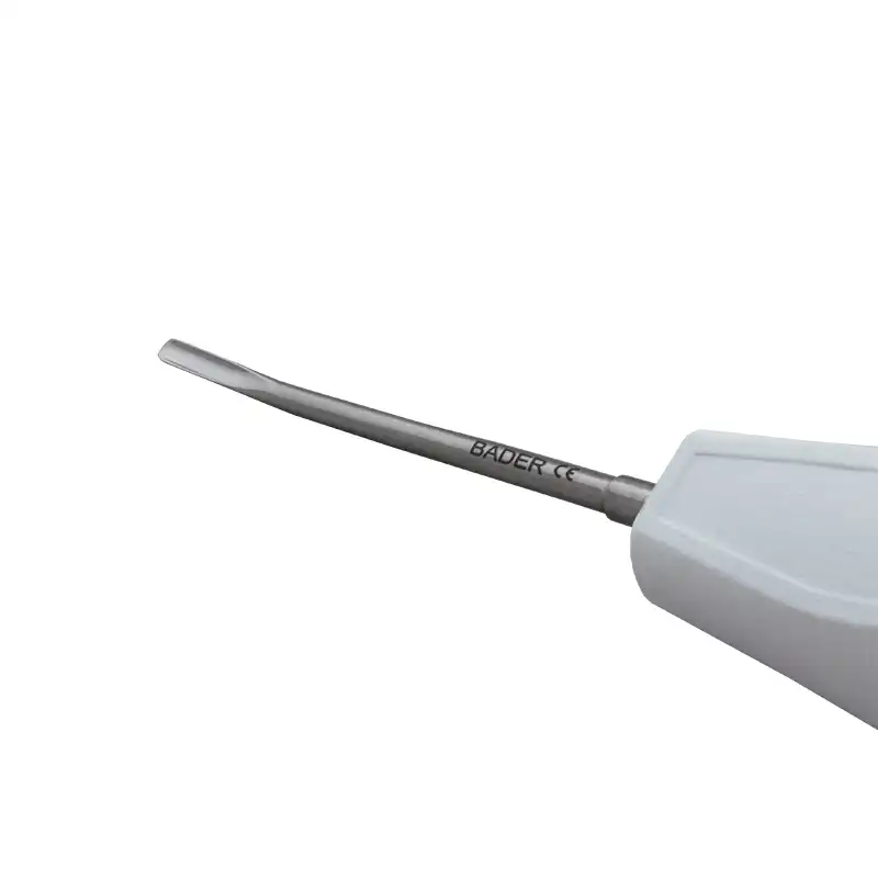 Ergonomic Curved Luxator 4 mm Bader