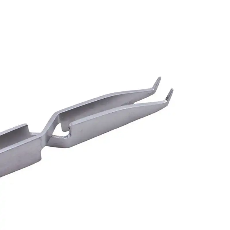 Bracket Positioning Pliers with Aligner Bader