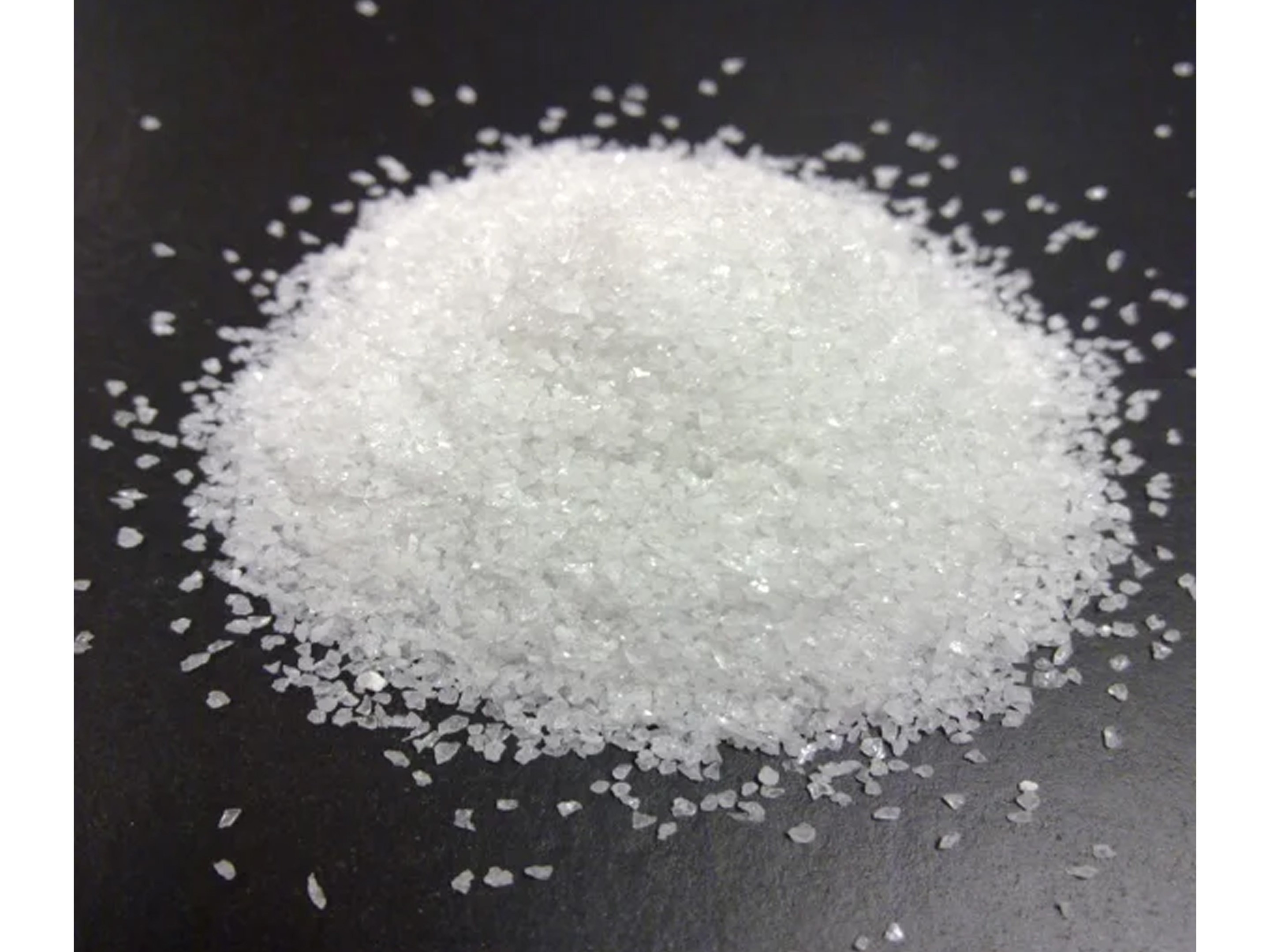 ALUMINUM OXIDE/WHITE CORUNDUM GRAIN 100 (25 KG BAG)