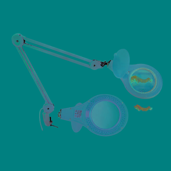 LED magnifier 5x with clips – R-100287